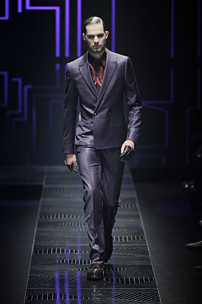 versace thefashionisto15