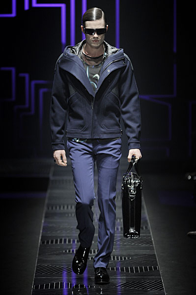 versace thefashionisto23