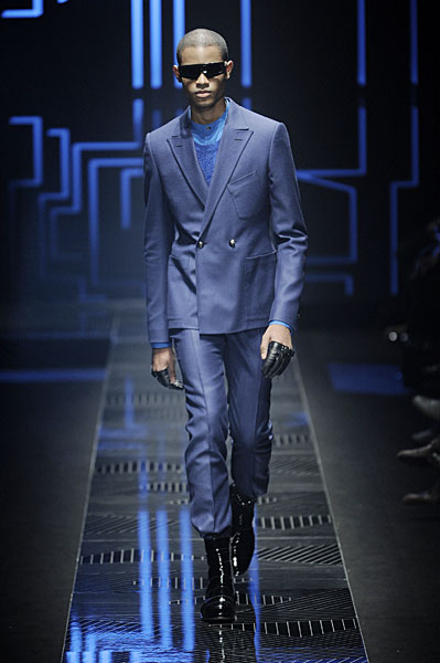 versace thefashionisto29