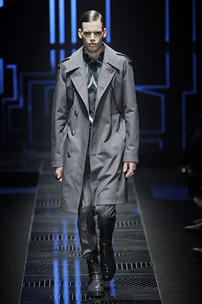 versace thefashionisto30