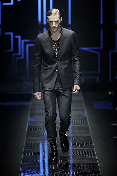 versace thefashionisto36