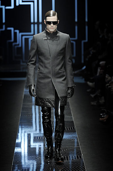 versace thefashionisto43