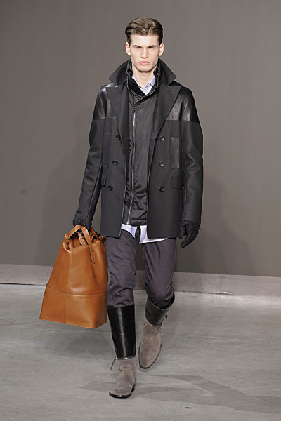 vuitton thefashionisto35