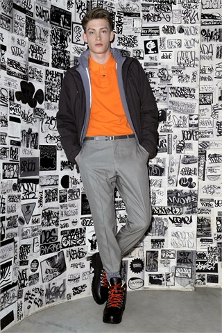 dkny thefashionisto26