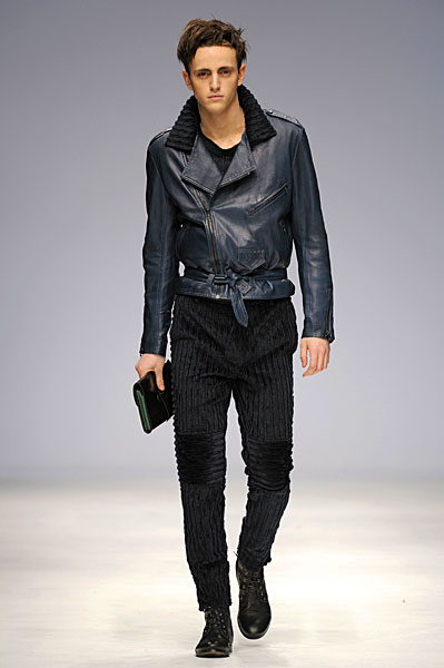 jameslong thefashionisto11