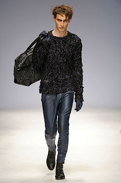 jameslong thefashionisto13