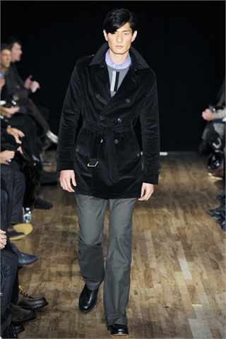 jb thefashionisto6