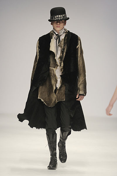 johnr thefashionisto7