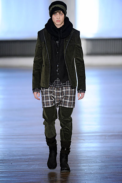 ragandbone thefashionisto16