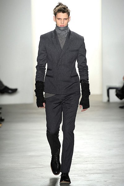 New York Fashion Week | Richard Chai Fall 2010 – The Fashionisto