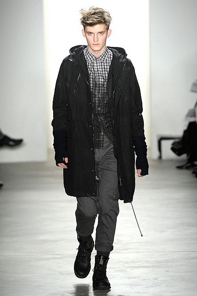 New York Fashion Week | Richard Chai Fall 2010 – The Fashionisto