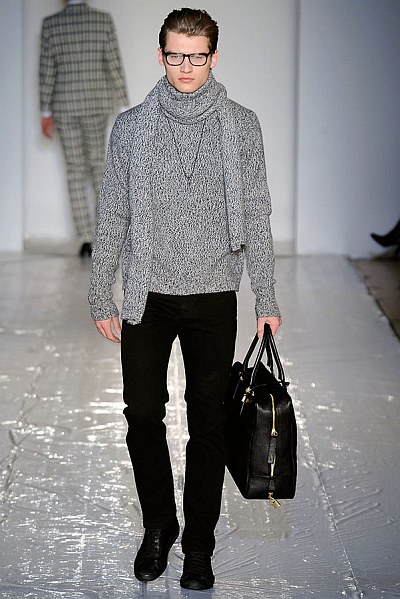 New York Fashion Week | Spurr Fall 2010 – The Fashionisto