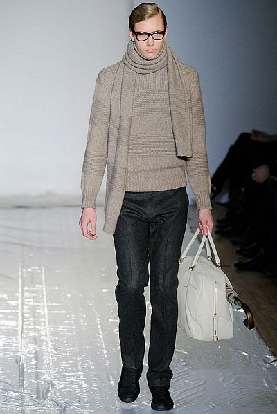 spurr thefashionisto32