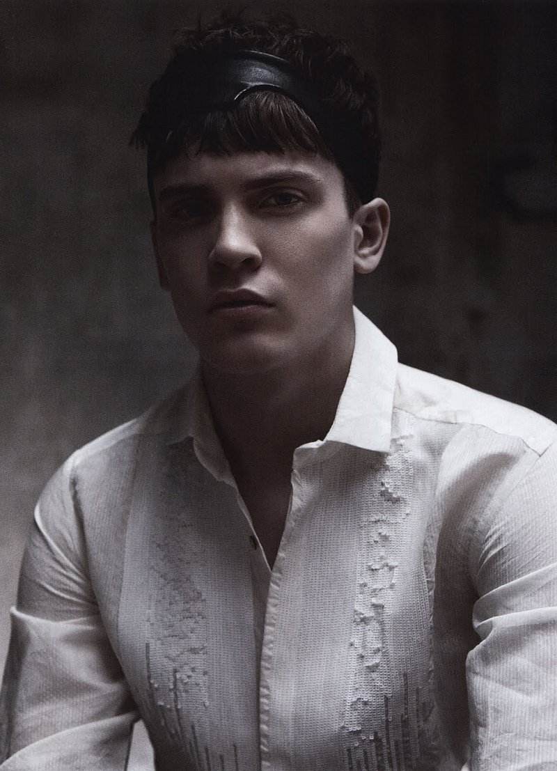 L’Officiel Hommes Germany #1 | Feel the Surface by Andreas Larsson