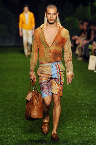 Etro Spring 2011 | Milan Fashion Week – The Fashionisto