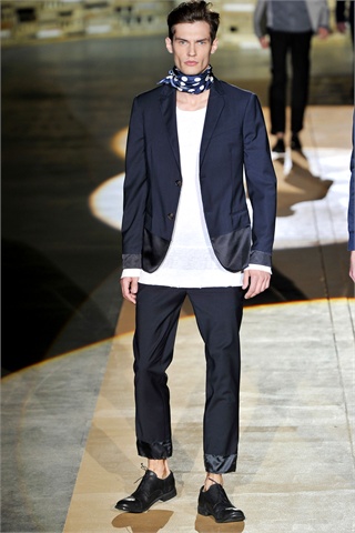 Iceberg Spring 2011 | Milan Fashion Week – The Fashionisto