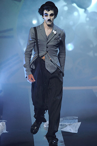 John Galliano Spring 2011  Paris Fashion Week – Fashion Gone Rogue