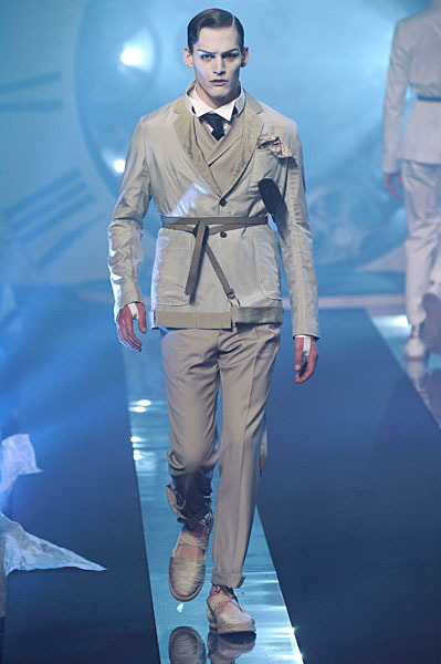 John Galliano Men's Fall 2011/12 Runway, Paris Menswear Fashion Week