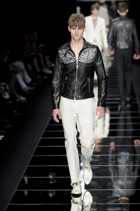 John Richmond Spring 2011 | Milan Fashion Week – The Fashionisto