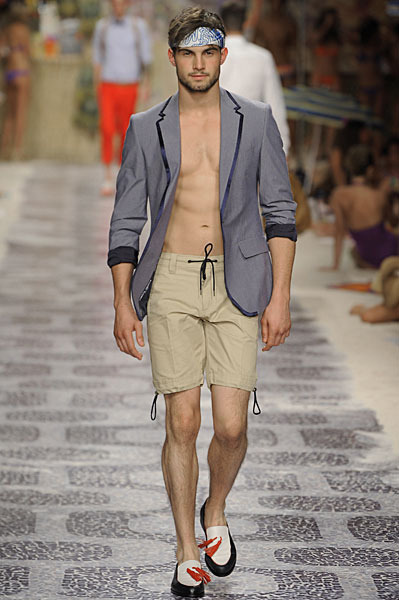 Frankie Morello Spring 2011 | Milan Fashion Week – The Fashionisto