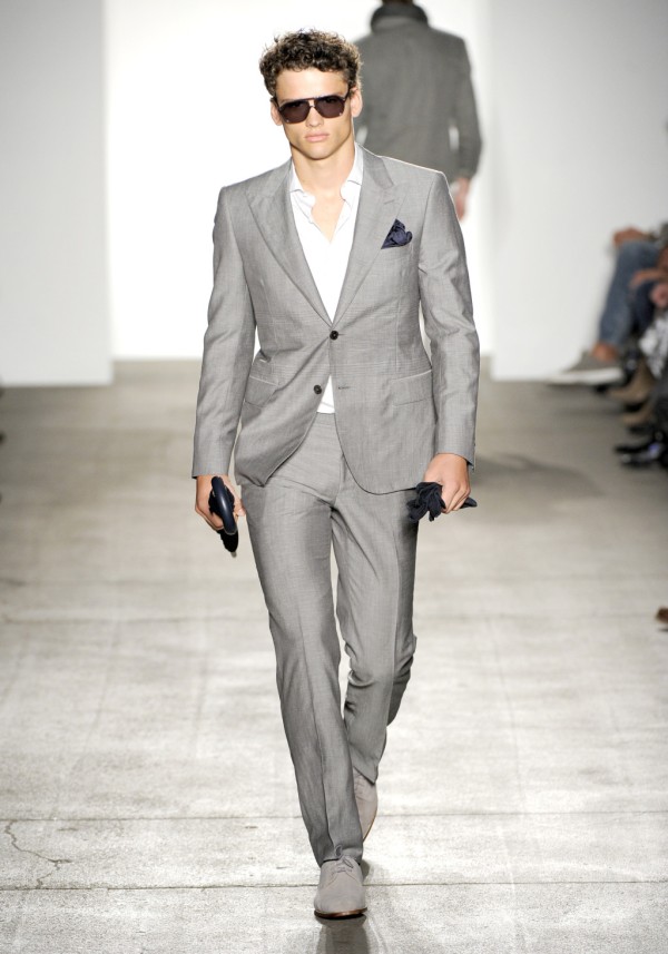 Simon Spurr Spring 2011 | New York Fashion Week – The Fashionisto