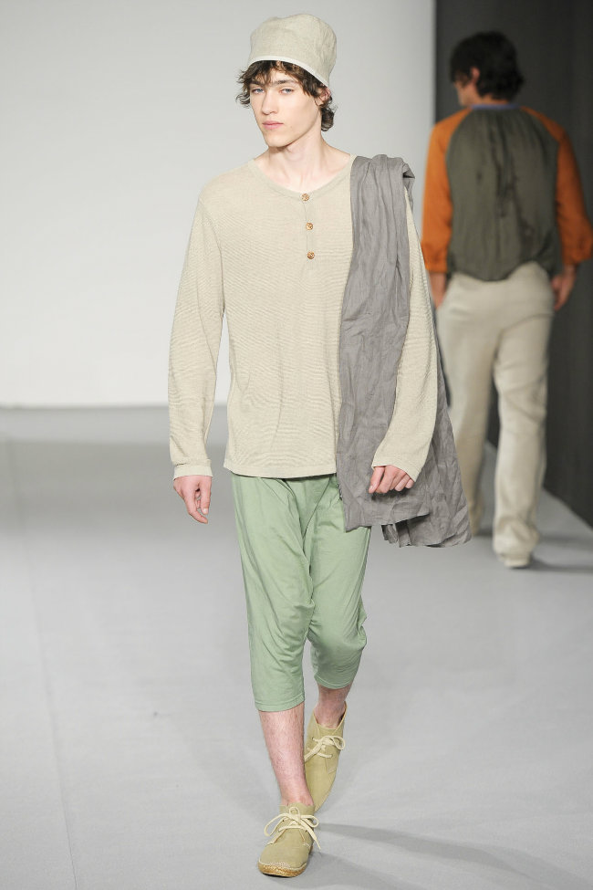 agnès b Spring 2012 | Paris Fashion Week – The Fashionisto