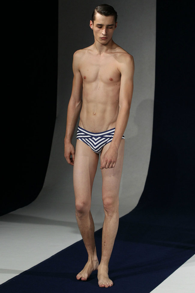 Alexis Mabille Spring 2012 | Paris Fashion Week