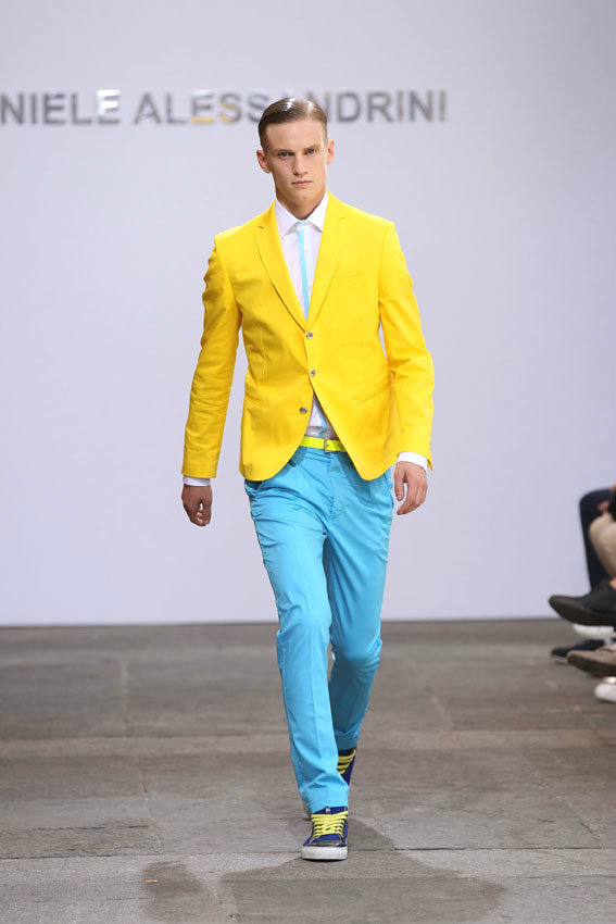 Daniele Alessandrini Spring 2012 | Milan Fashion Week – The Fashionisto