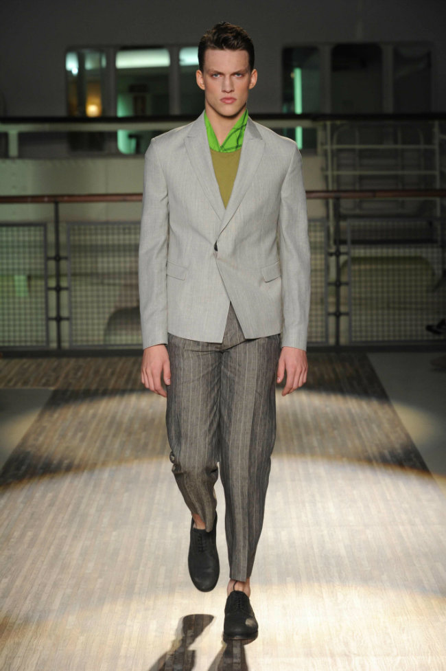 Gazzarrini Spring 2012 | Milan Fashion Week – The Fashionisto