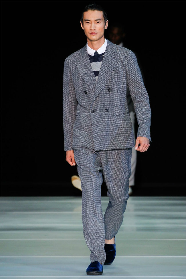 Giorgio Armani Spring 2012 | Milan Fashion Week – The Fashionisto