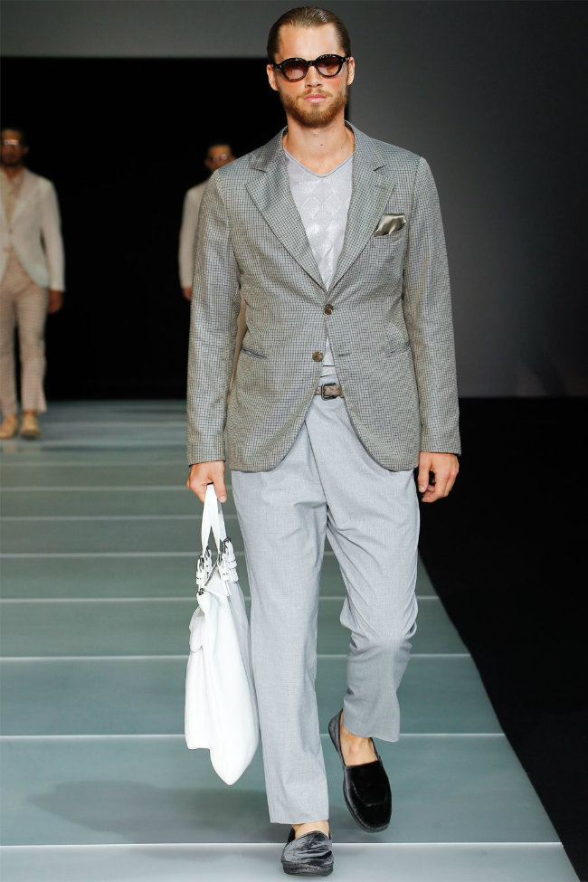 Giorgio Armani Spring 2012 | Milan Fashion Week – The Fashionisto