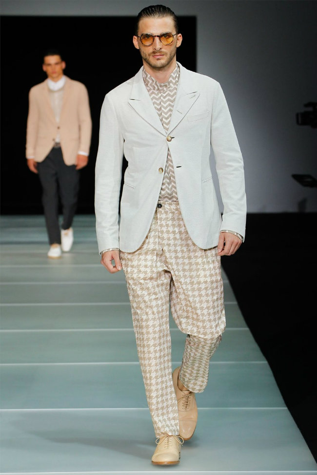 Giorgio Armani Spring 2012 | Milan Fashion Week – The Fashionisto