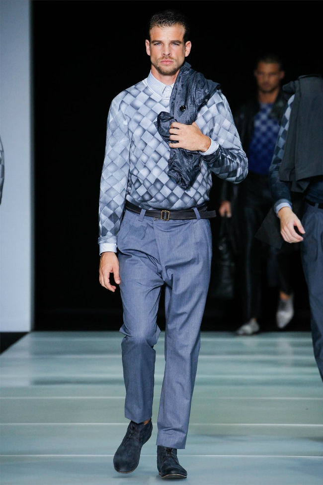 Giorgio Armani Spring 2012 | Milan Fashion Week – The Fashionisto