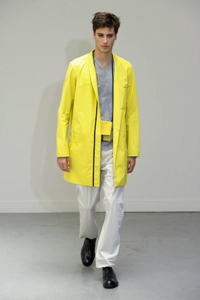Gustavolins Spring 2012 | Paris Fashion Week
