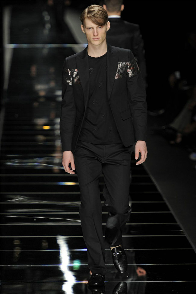 John Richmond Spring 2012 | Milan Fashion Week – The Fashionisto