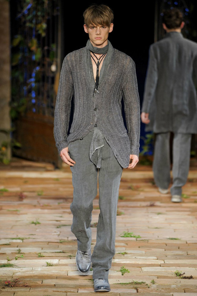johnvarvatos33