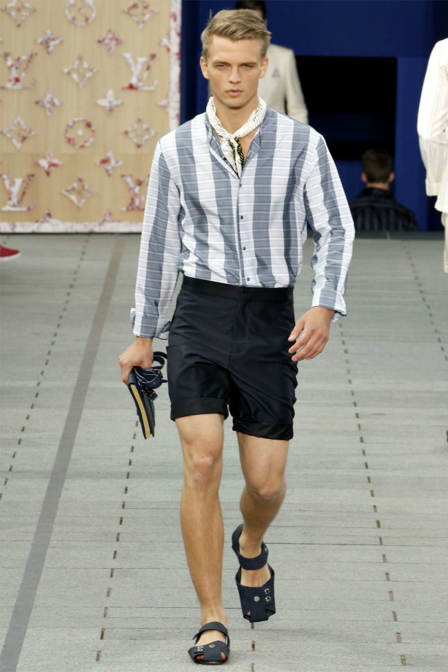 Paris Fashion Week: Louis Vuitton Spring 2012 – Urban Sybaris