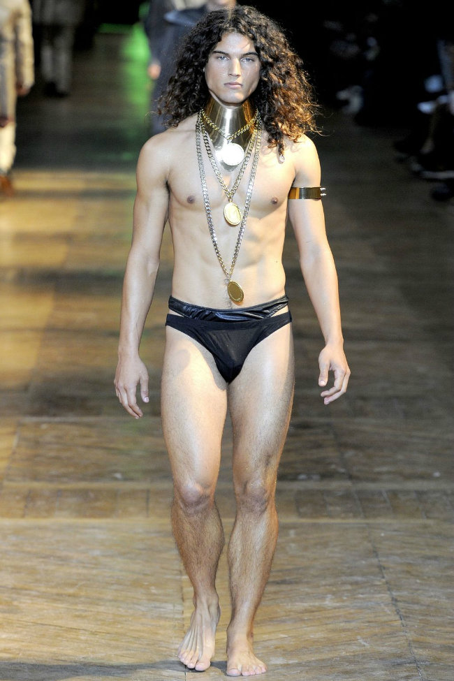 Mugler Spring 2012 | Paris Fashion Week