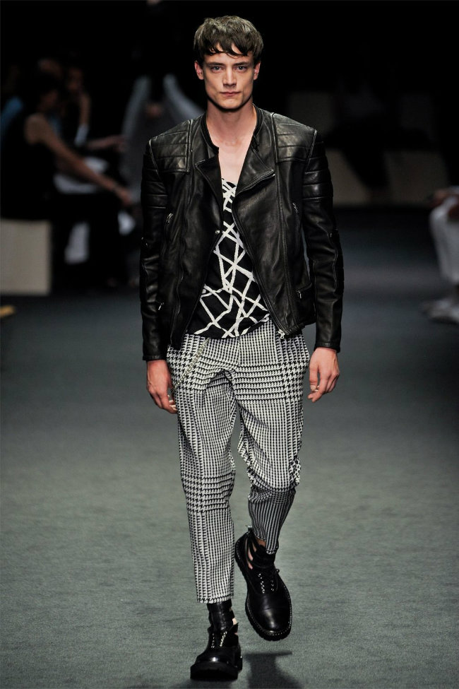 Neil Barrett Spring 2012 | Milan Fashion Week – The Fashionisto