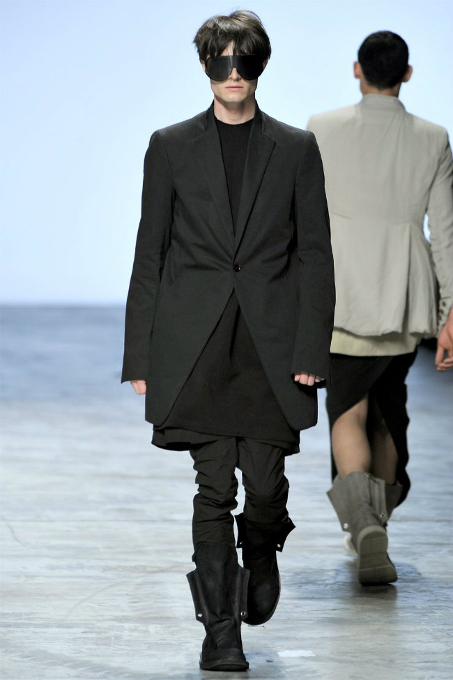 Rick Owens Spring 2012 | Paris Fashion Week – The Fashionisto