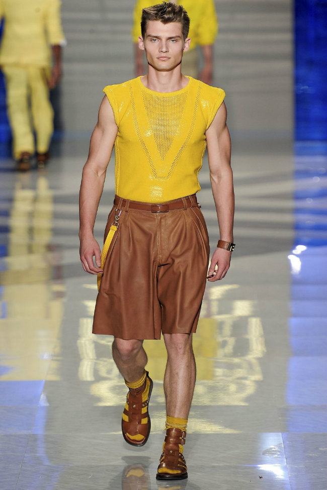 Versace Spring 2012 | Milan Fashion Week
