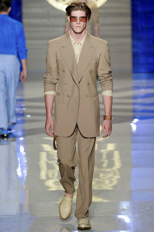 Versace Spring 2012 | Milan Fashion Week – The Fashionisto