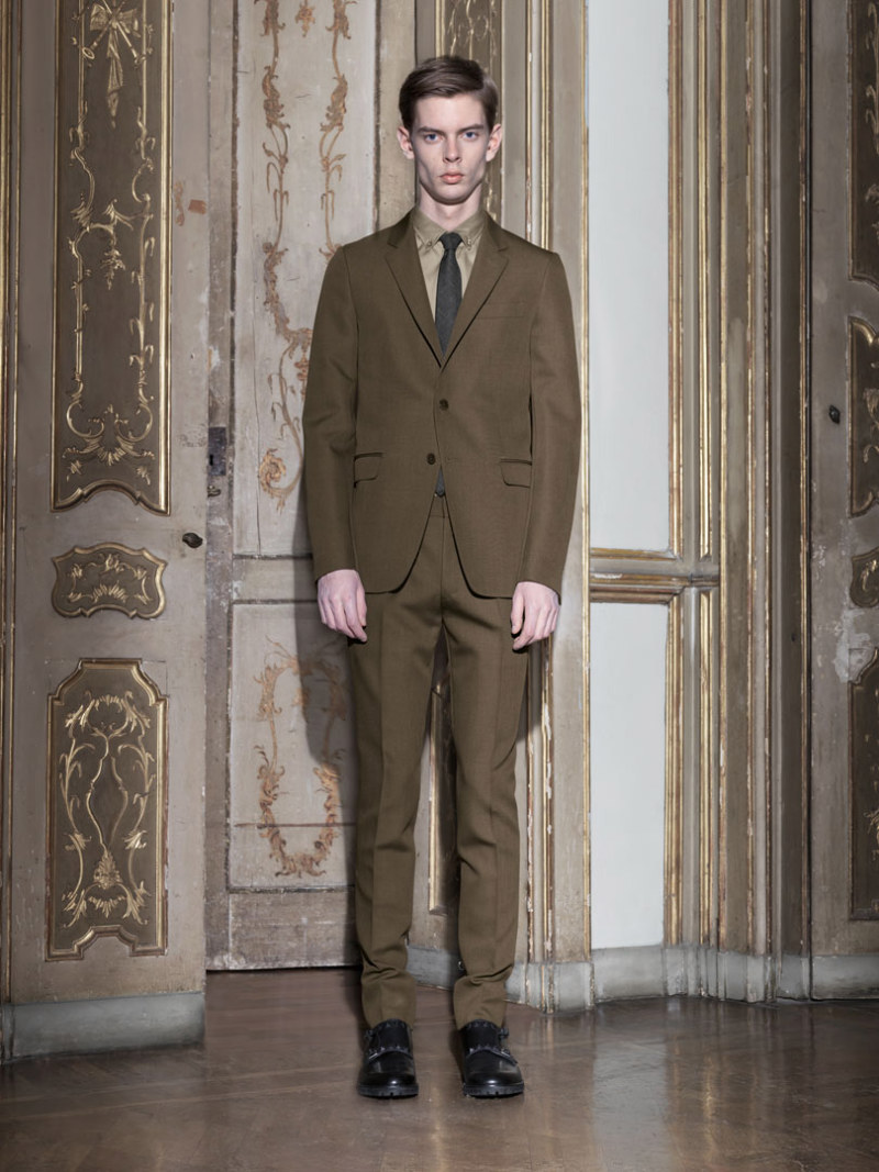 Dan Kling for Valentino Fall 2011 – The Fashionisto