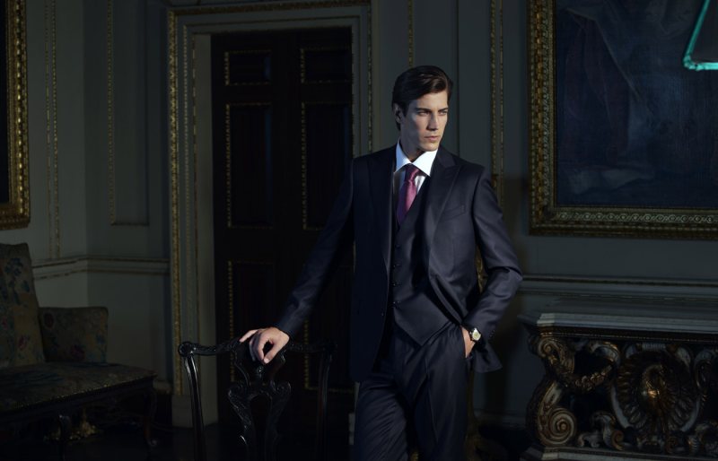 Oriol Elcacho for Vakko Fall 2011 Campaign
