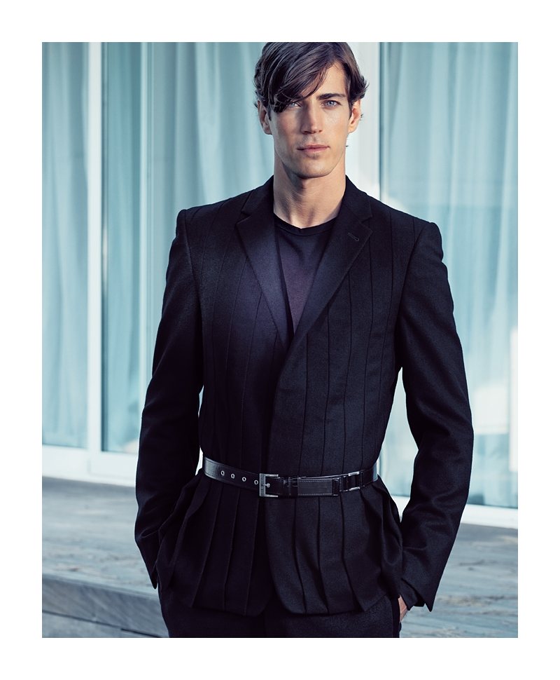 Oriol Elcacho by Sergi Jasanada for La Vanguardia Magazine