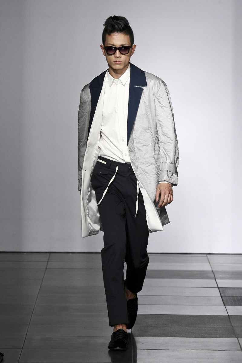 Leigh Spring/Summer 2012 | Seoul Fashion Week – The Fashionisto