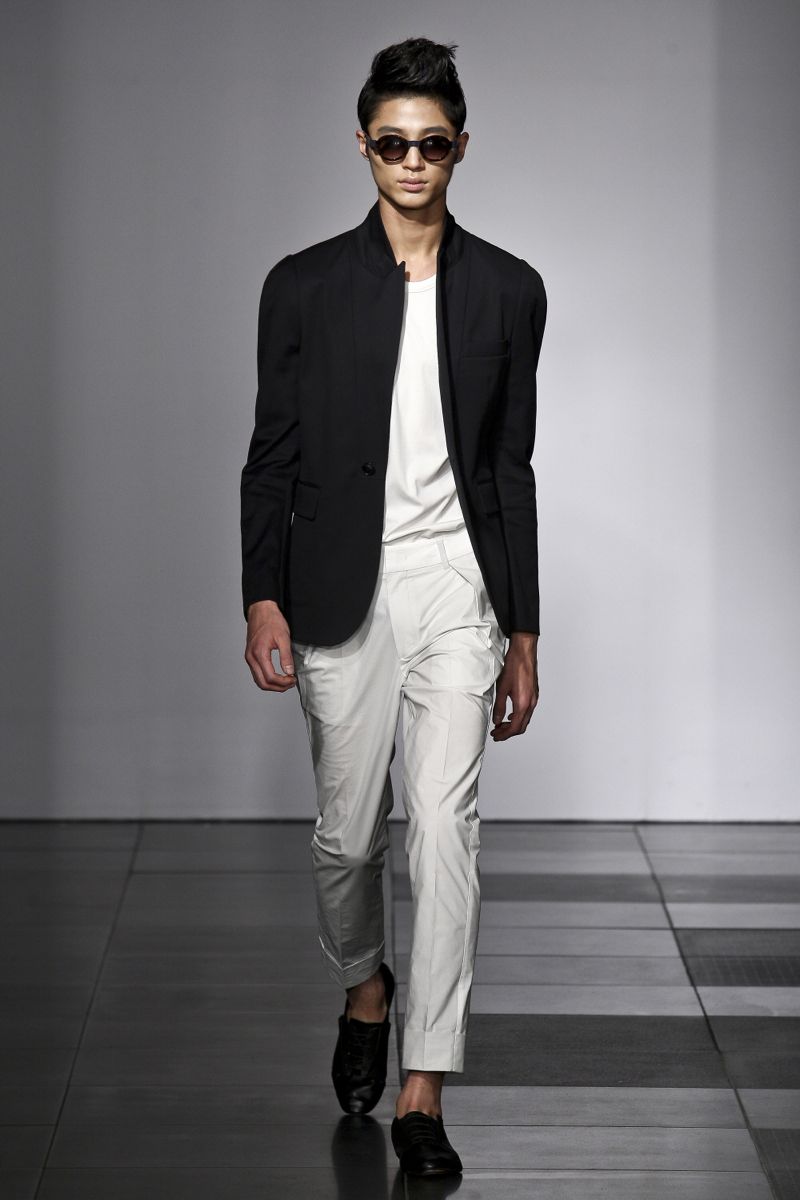 Leigh Spring/Summer 2012 | Seoul Fashion Week – The Fashionisto