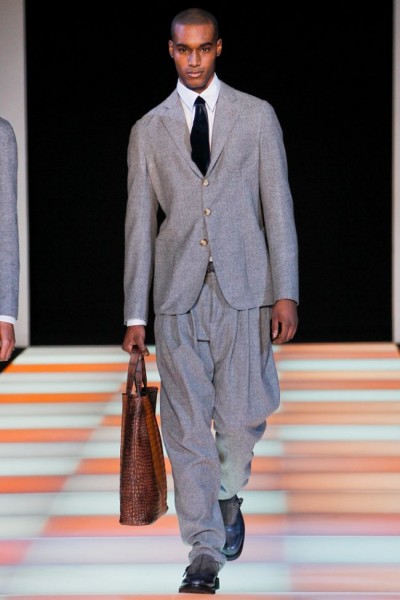Giorgio Armani Fall/Winter 2012 | Milan Fashion Week – The Fashionisto
