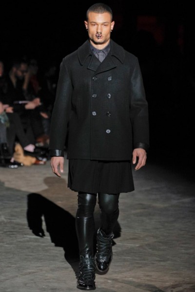 Givenchy Fall/Winter 2012 | Paris Fashion Week - The Fashionisto