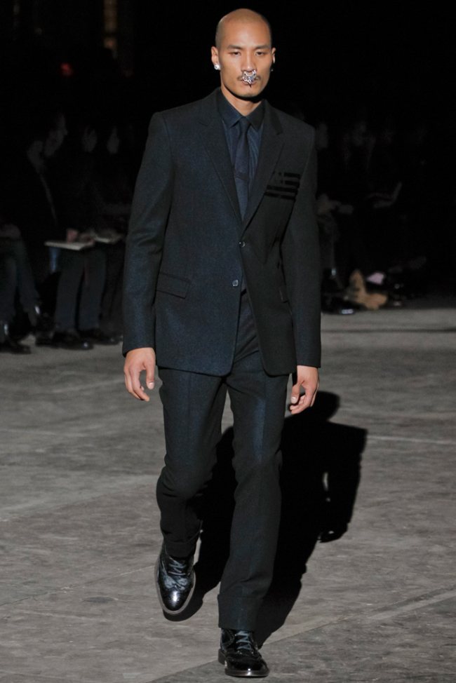 Givenchy Fall/Winter 2012 | Paris Fashion Week - The Fashionisto